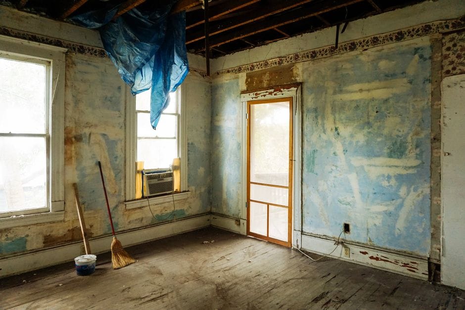 cash hidden in walls