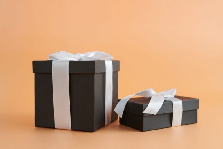 prize vs gift